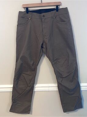 Kuhl Men's Ryder Pants Sz 36x30 Dark Kaki Brown Outdoor Hiking Articulated Knee